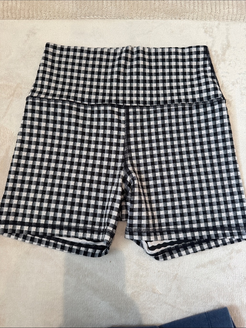 Aerie High-Waist Gingham Women’s Bike Shorts - Black & White